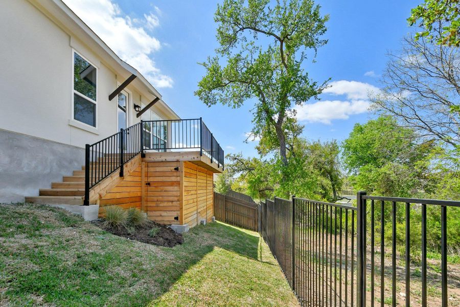 Exterior details and patio area of a home in Cross Creek, Cedar Park (Image 24).