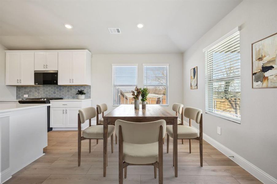 Photo is not of the actual home, but is an inspirational photo of builder’s model home and may depict options, furnishings, and/or decorator features that are not included. Photo is not of the actual home, but is an inspirational photo of builder’s model home and may depict options, furnishings, and/or decorator features that are not included.