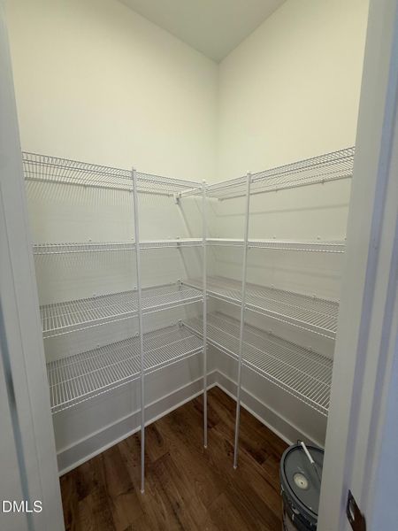 Lot 28 Pantry Lot 28 Pantry