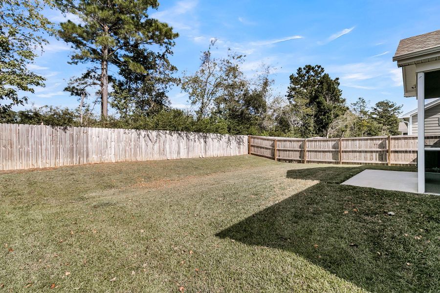 Exterior details and patio area of a home in Abbey Walk, Moncks Corner (Image 31).