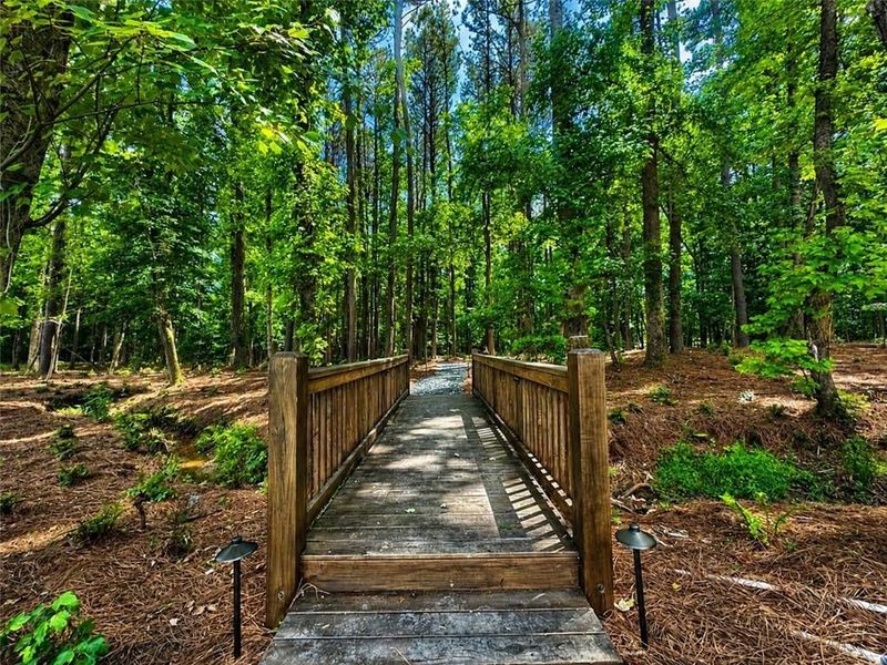 Natural landscape and outdoor views near Byers Park in Alpharetta (Image 48).