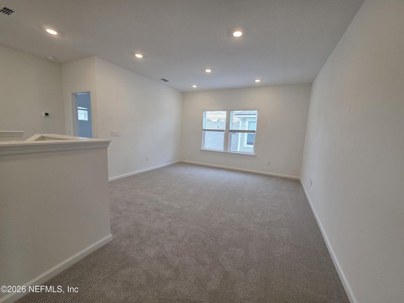 Spacious, unfurnished interior of a new home in Hyland Trail, Green Cove Springs (Image 17). Spacious, unfurnished interior of a new home in Hyland Trail, Green Cove Springs (Image 17).