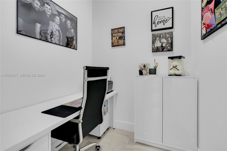 Furnished interior view inside a new home in , Lehigh Acres (Image 22).