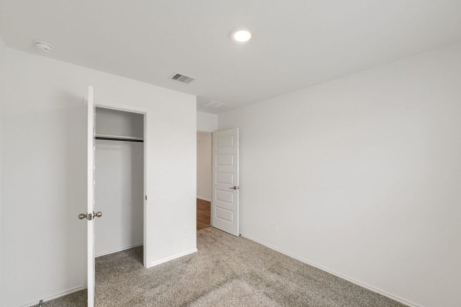 Spacious, unfurnished interior of a new home in , Fulshear (Image 26). Spacious, unfurnished interior of a new home in , Fulshear (Image 26).