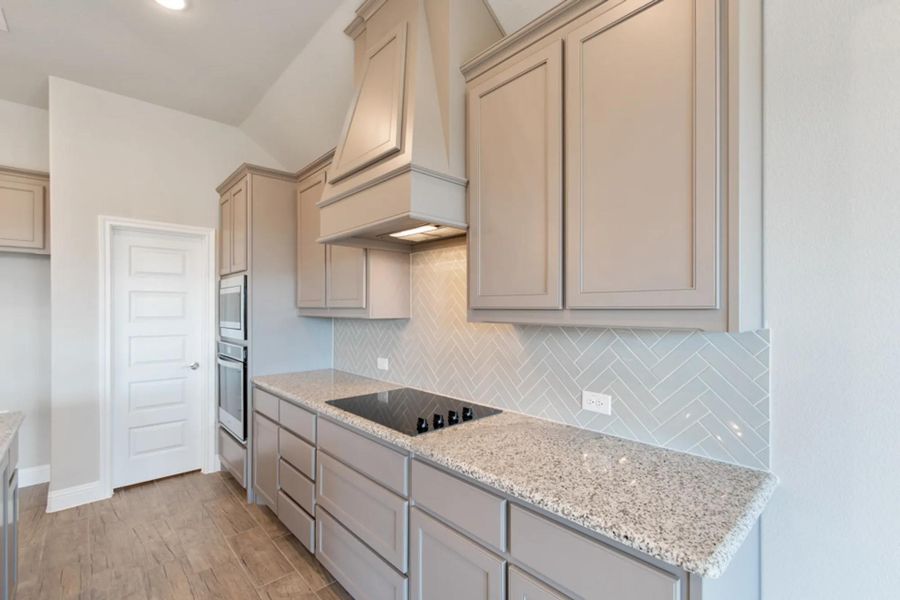 Image 160 representing the Concept 2373 by Landsea Homes in Coyote Crossing, Godley, TX. Image 160 representing the Concept 2373 by Landsea Homes in Coyote Crossing, Godley, TX.