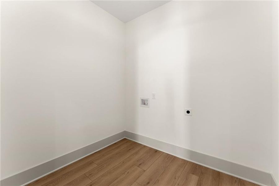 Spacious, unfurnished interior of a new home in , Cleveland (Image 65).