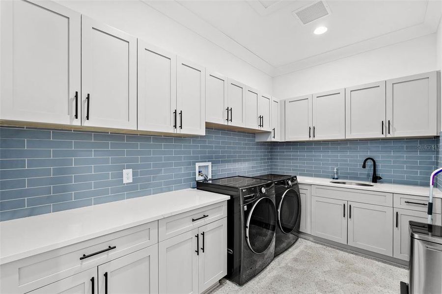 Furnished interior view inside a new home in , Tampa (Image 57).