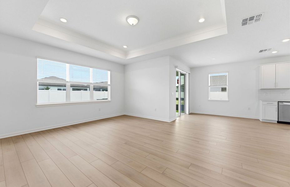 Spacious, unfurnished interior of a new home in Caldera, Spring Hill (Image 17).