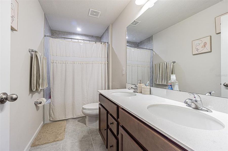 Furnished interior view inside a new home in , Spring Hill (Image 27). Furnished interior view inside a new home in , Spring Hill (Image 27).