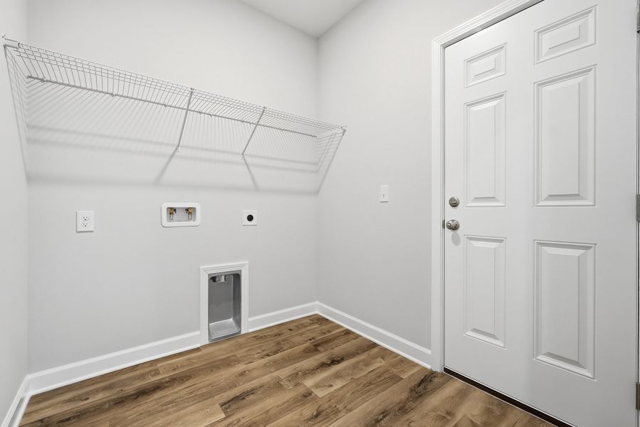 Spacious, unfurnished interior of a new home in McCarthy Estates, Defuniak Springs (Image 32). Spacious, unfurnished interior of a new home in McCarthy Estates, Defuniak Springs (Image 32).