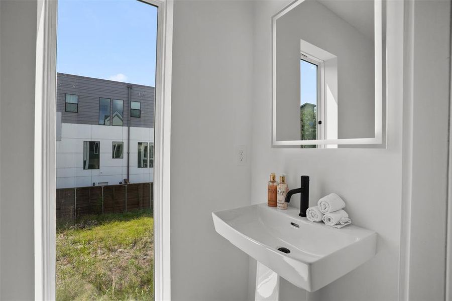 Furnished interior view inside a new home in , Dallas (Image 13). Furnished interior view inside a new home in , Dallas (Image 13).