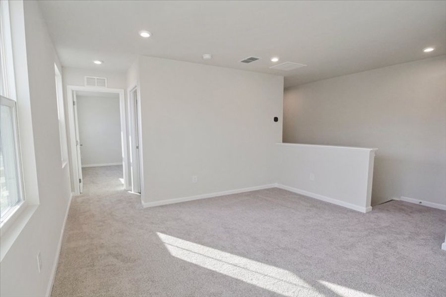 Spacious, unfurnished interior of a new home in Coopers Mill, Westminster (Image 31).