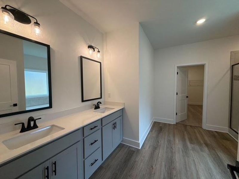 Furnished interior view inside a new home in Tuscany Hills, Douglasville (Image 8).