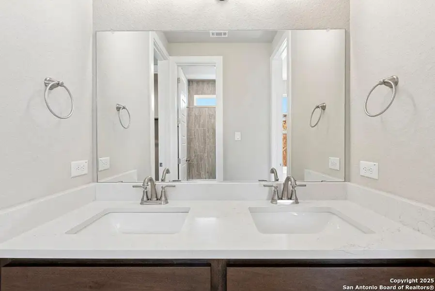 Furnished interior view inside a new home in The Crossvine, Schertz (Image 4).
