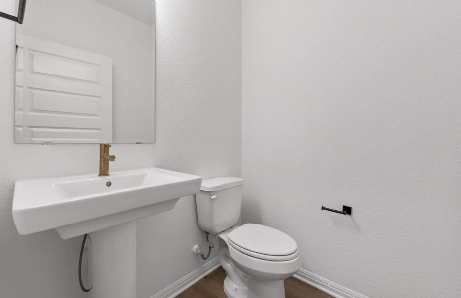 Image 33 of a home in Whitestone Preserve.