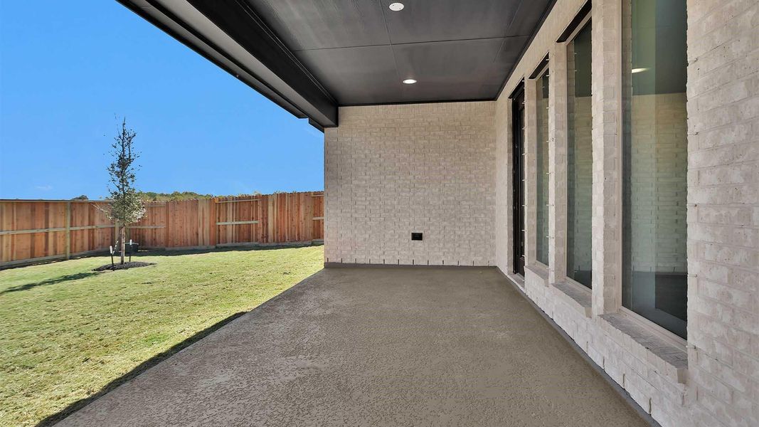 Exterior details and patio area of a home in Valencia 50', Manvel (Image 2). Exterior details and patio area of a home in Valencia 50', Manvel (Image 2).