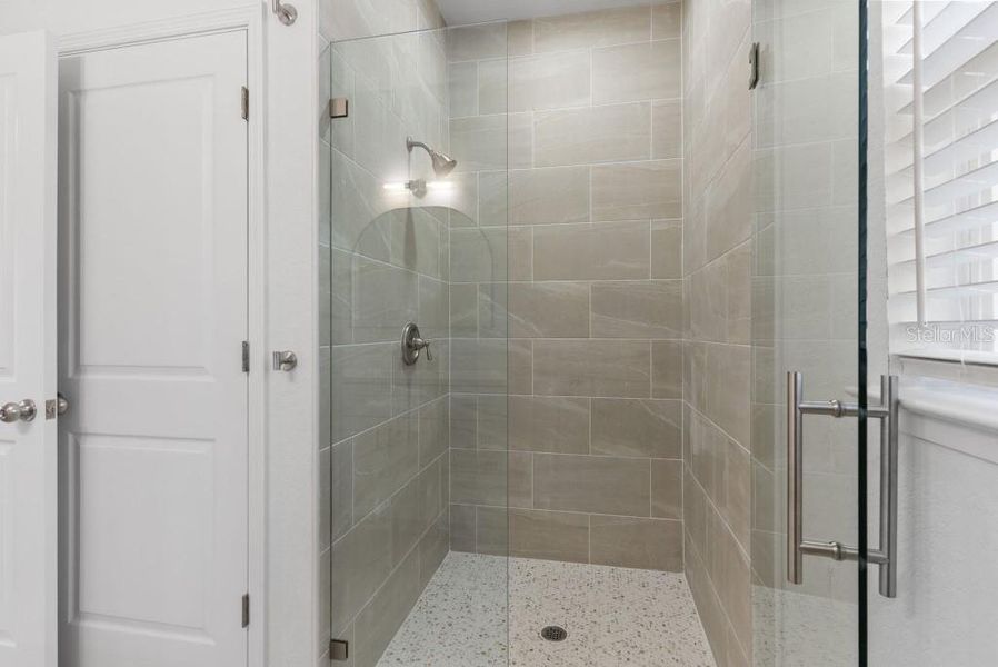 Image 19 of a home in .