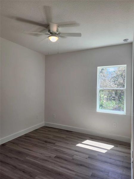 Spacious, unfurnished interior of a new home in , Homosassa (Image 25).