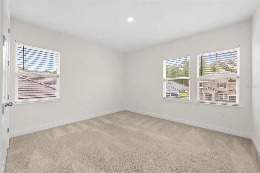 Spacious, unfurnished interior of a new home in Palms at Windermere, Windermere (Image 22). Spacious, unfurnished interior of a new home in Palms at Windermere, Windermere (Image 22).