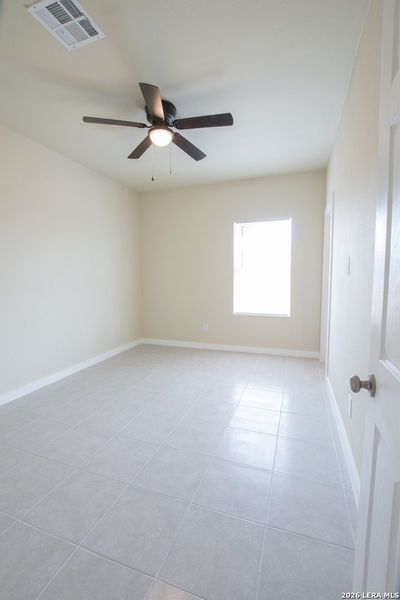 Spacious, unfurnished interior of a new home in , New Braunfels (Image 12).
