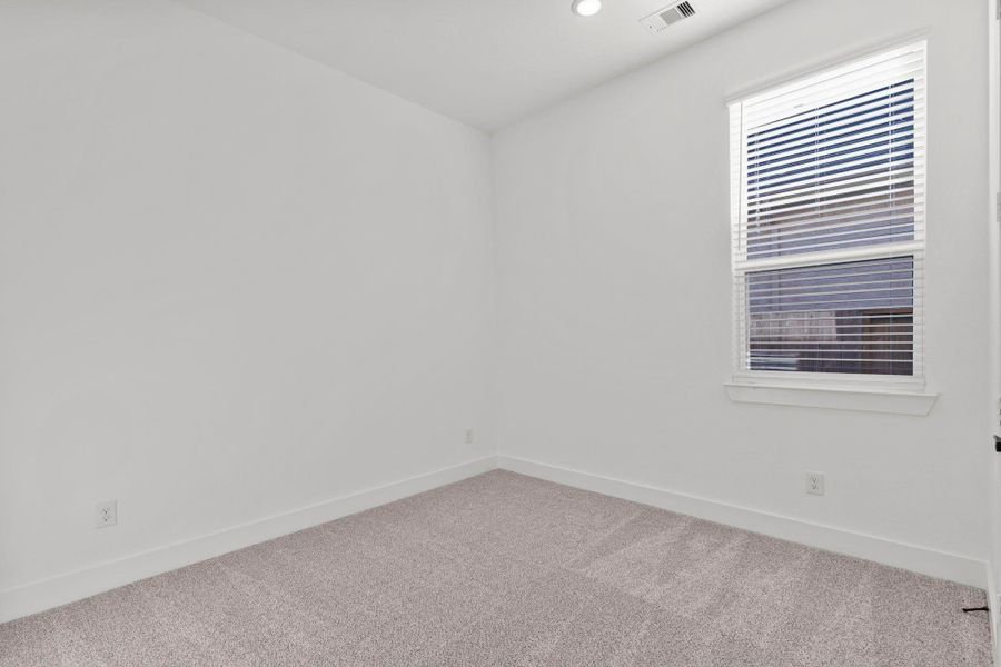 Spacious, unfurnished interior of a new home in Meridiana, Manvel (Image 17).