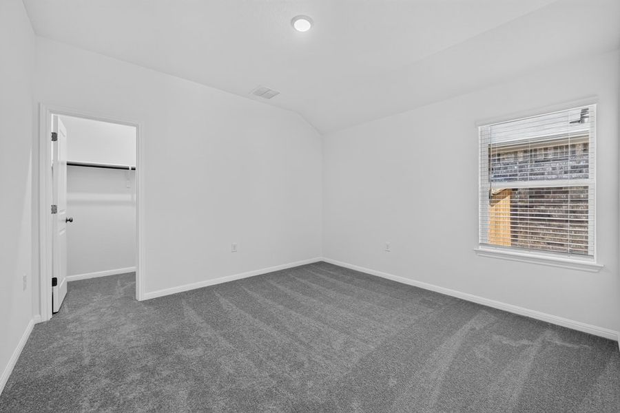 Spacious, unfurnished interior of a new home in Lisso, Pflugerville (Image 21).