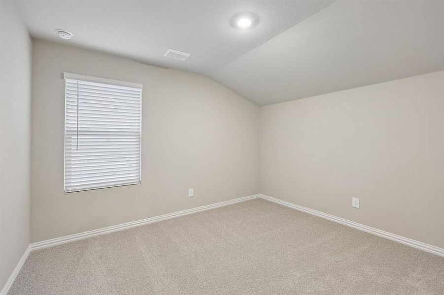 Spacious, unfurnished interior of a new home in Parks at Foster Crossing - Spring Series, Anna (Image 37). Spacious, unfurnished interior of a new home in Parks at Foster Crossing - Spring Series, Anna (Image 37).