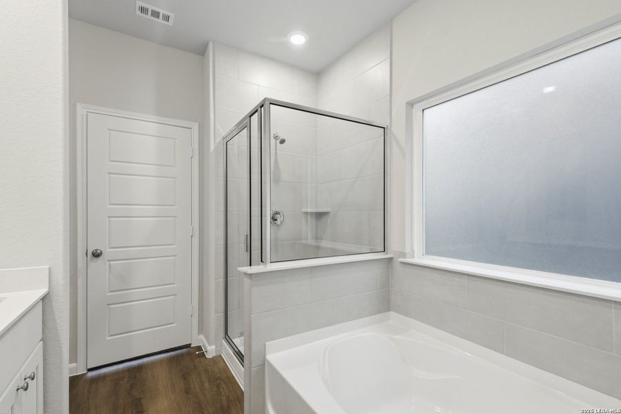Furnished interior view inside a new home in Abbott Place, St. Hedwig (Image 9).