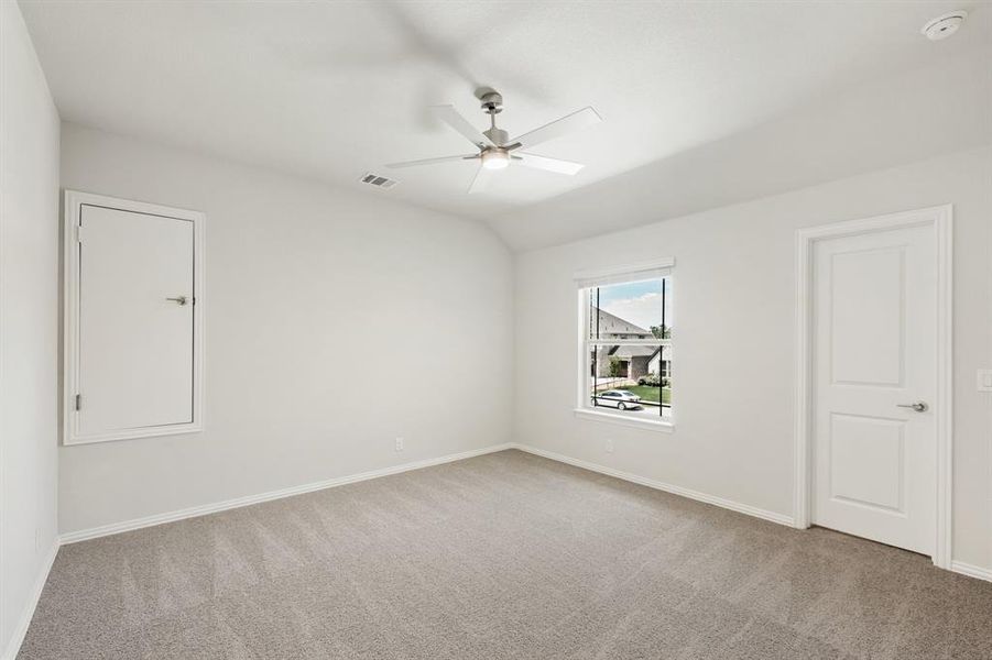 Spacious, unfurnished interior of a new home in Mockingbird Heights Classic 60, Midlothian (Image 30). Spacious, unfurnished interior of a new home in Mockingbird Heights Classic 60, Midlothian (Image 30).