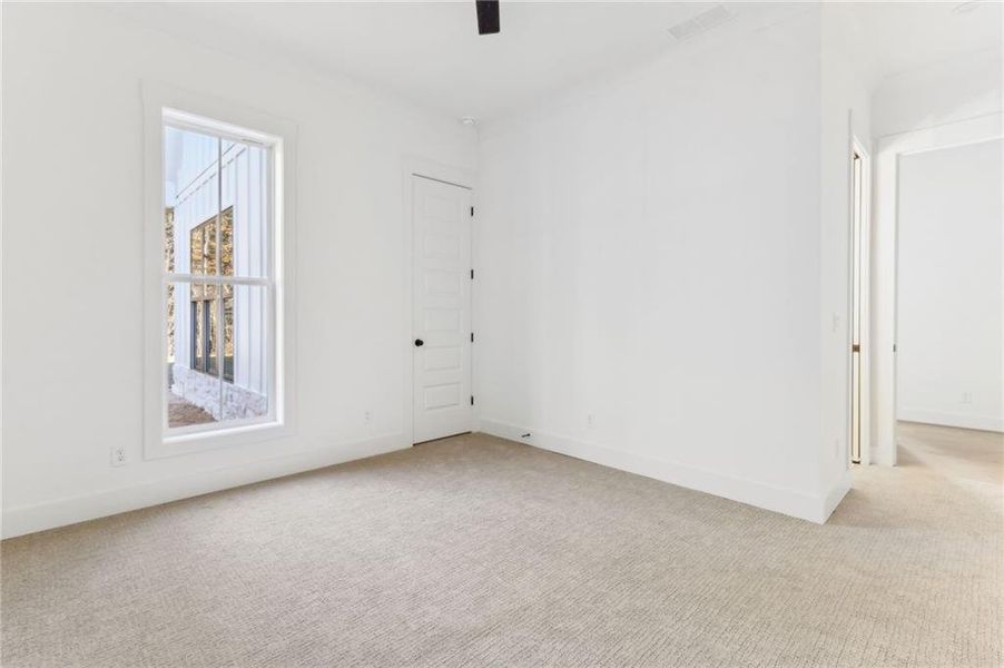 Spacious, unfurnished interior of a new home in , Dallas (Image 61). Spacious, unfurnished interior of a new home in , Dallas (Image 61).