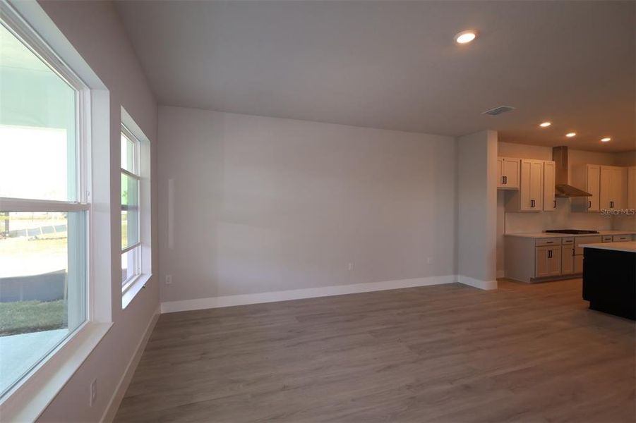 Spacious, unfurnished interior of a new home in Waterset Tradition Series, Apollo Beach (Image 11).