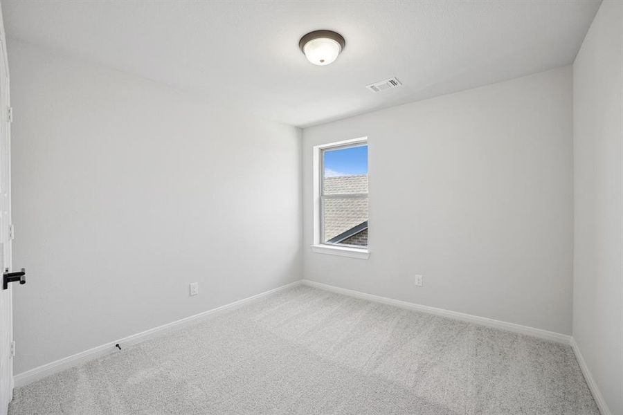 Spacious, unfurnished interior of a new home in Creekshaw – Gardens, Royse City (Image 21).