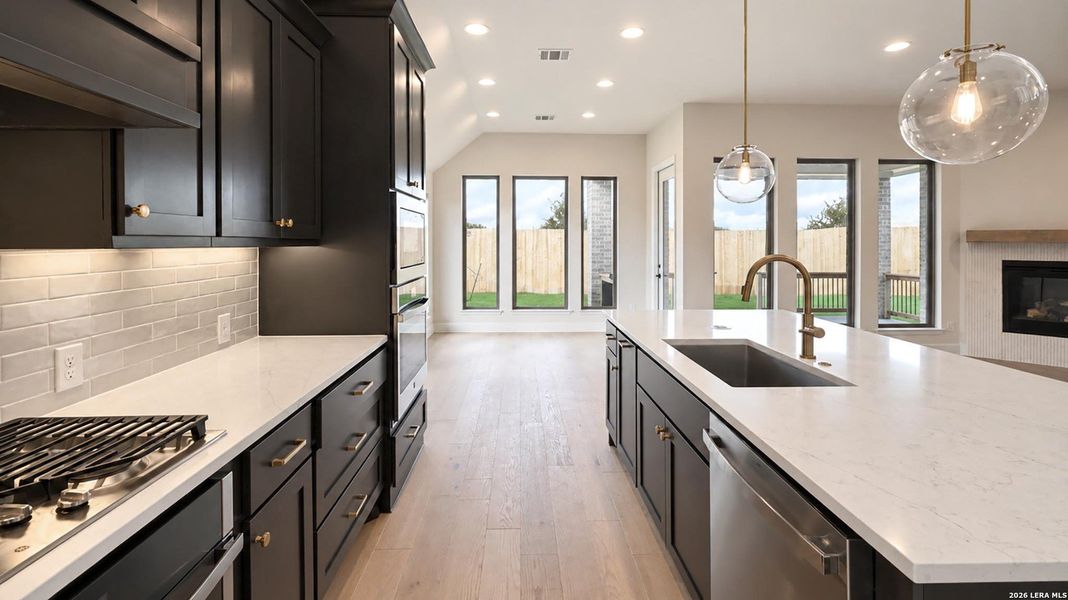 Furnished interior view inside a new home in Cibolo Valley Heights, Cibolo (Image 8).