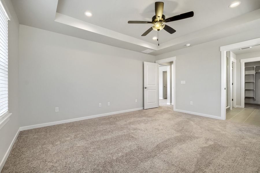 8003 Manor - Primary Bedroom