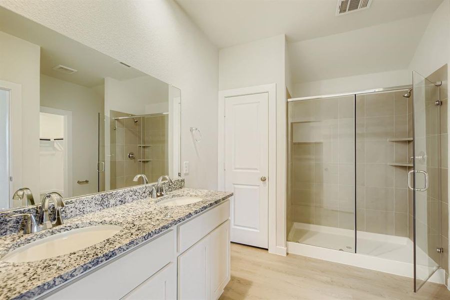 Furnished interior view inside a new home in Middlefield Village, Dallas (Image 6).