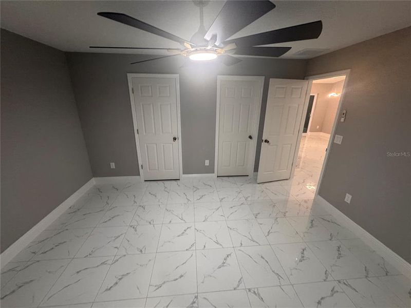 Spacious, unfurnished interior of a new home in , Dunnellon (Image 10).