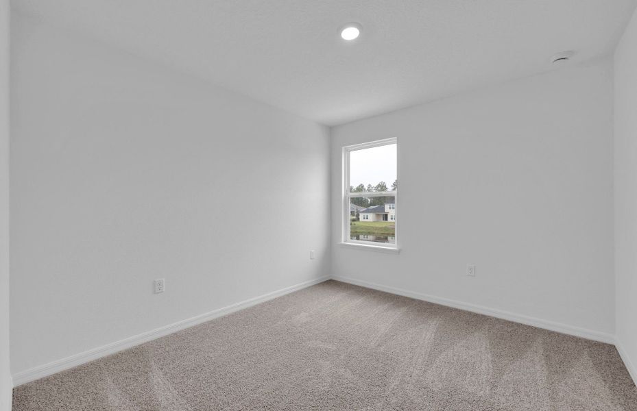 Spacious, unfurnished interior of a new home in Hyland Trail, Green Cove Springs (Image 14).
