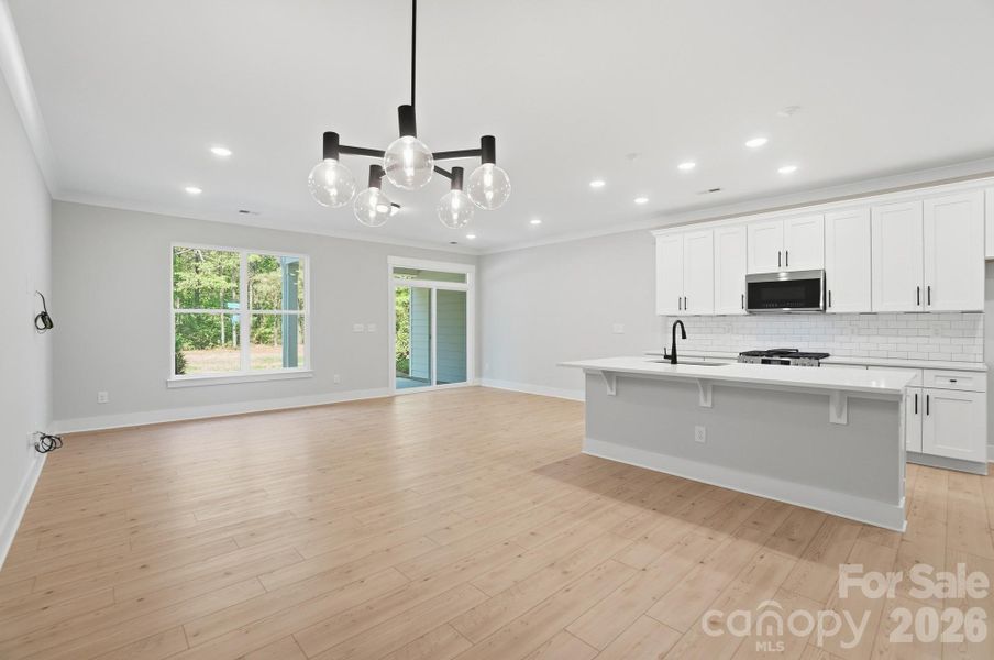 Spacious, unfurnished interior of a new home in Blythe Mill Townhomes, Waxhaw (Image 19).