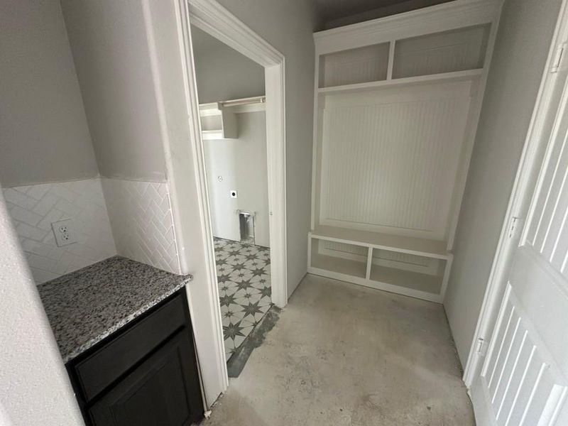 Image 12 of a home in Hillcrest Meadows North. Image 12 of a home in Hillcrest Meadows North.