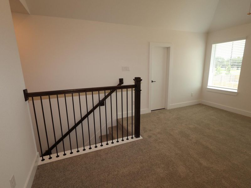 Spacious, unfurnished interior of a new home in Hallimore Ranch, Rosenberg (Image 31). Spacious, unfurnished interior of a new home in Hallimore Ranch, Rosenberg (Image 31).
