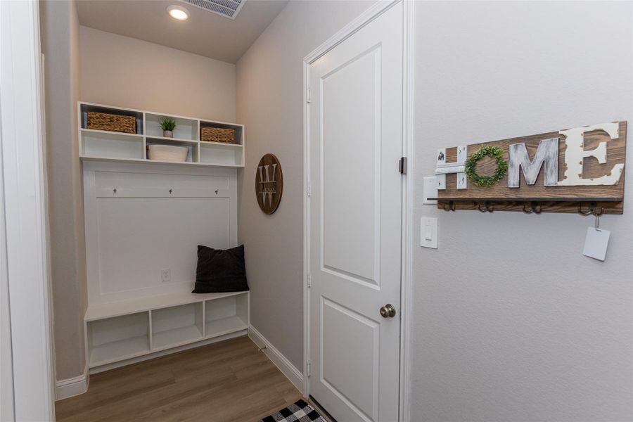 Furnished interior view inside a new home in , Tomball (Image 35).