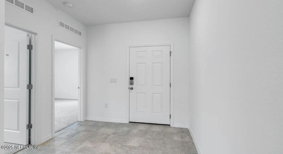 Spacious, unfurnished interior of a new home in Coopers Meadow, Jacksonville (Image 12). Spacious, unfurnished interior of a new home in Coopers Meadow, Jacksonville (Image 12).