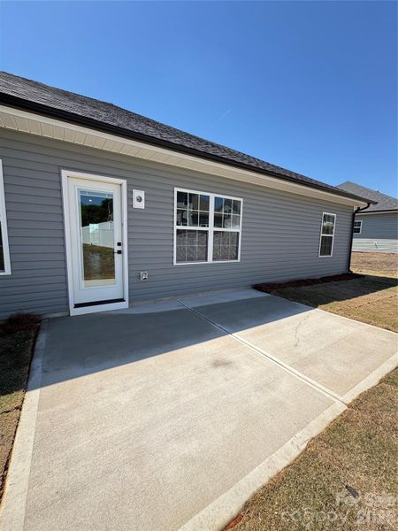 Exterior details and patio area of a home in Kerns Ridge, Salisbury (Image 4).
