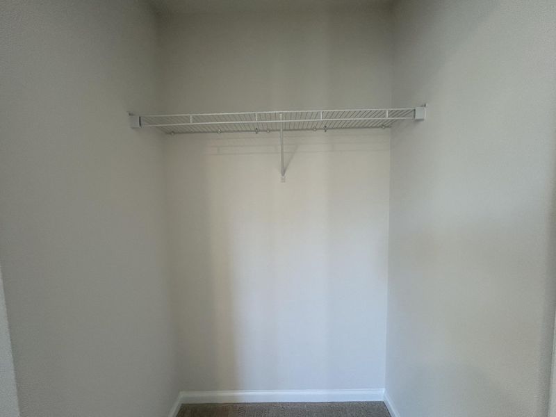 Spacious, unfurnished interior of a new home in , Summerville (Image 16).