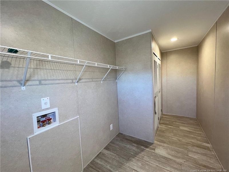 laundry room off kitchen