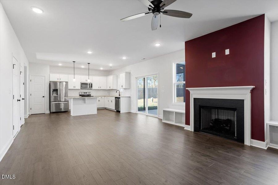 16-187 Clydes Point Way [2654876]_16