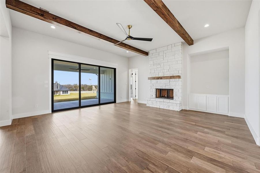 Spacious, unfurnished interior of a new home in , Aledo (Image 25).