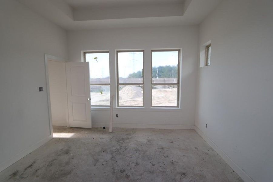 Image 27 of a home in Prairieland Village 40' Homesites.