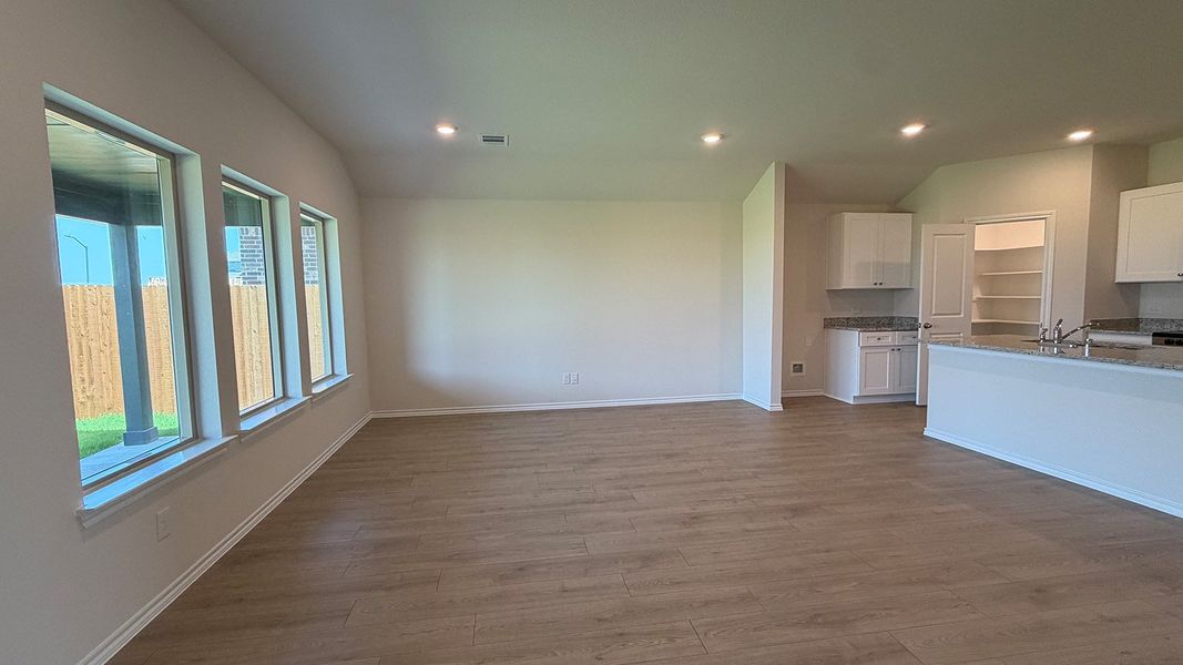 Spacious, unfurnished interior of a new home in Northspur, Terrell (Image 22). Spacious, unfurnished interior of a new home in Northspur, Terrell (Image 22).