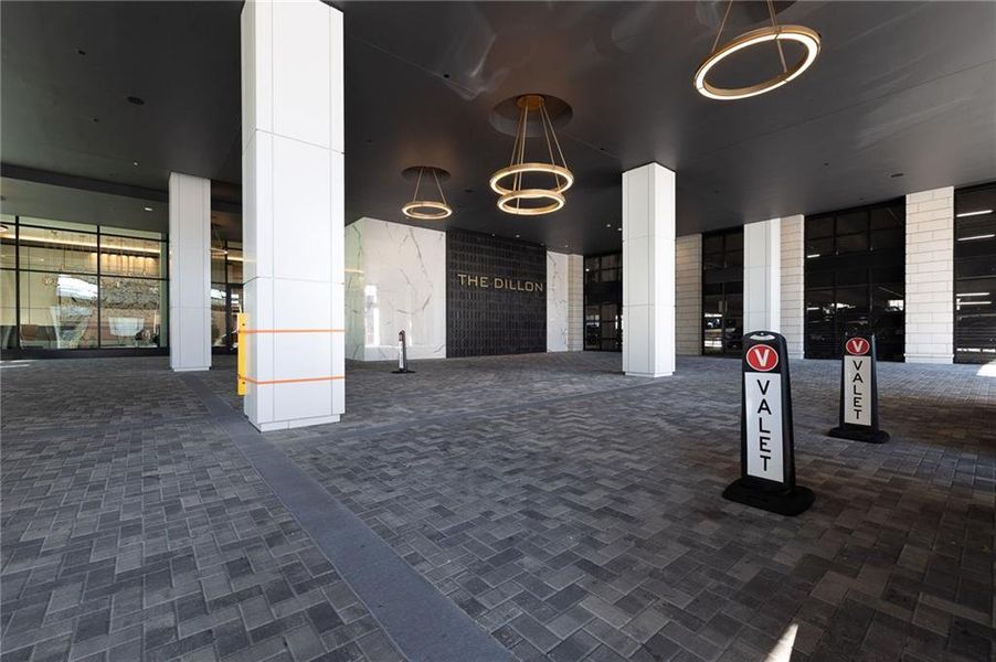 Community amenities in The Dillon Buckhead, Atlanta (Image 71). Community amenities in The Dillon Buckhead, Atlanta (Image 71).